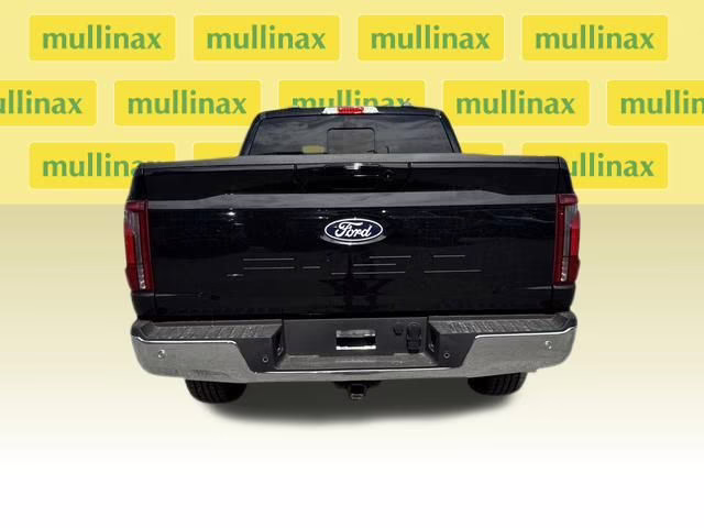 2025 Agate Black Metallic Ford F-150 Lariat 4X4 Truck