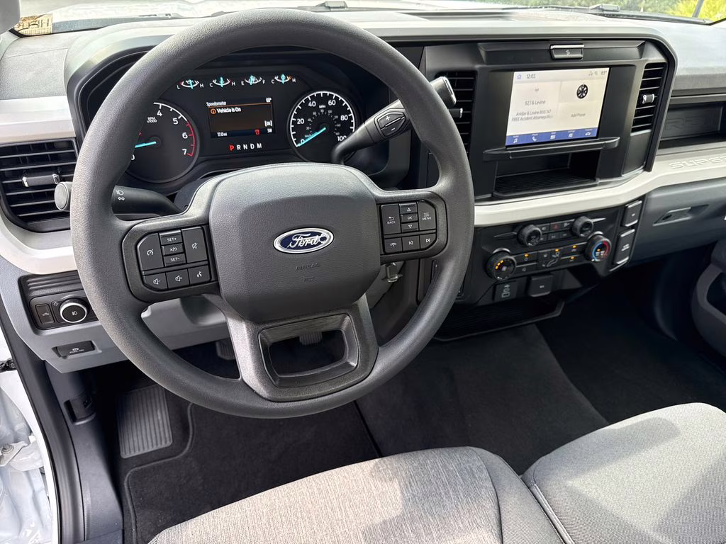 2025 Oxford White Ford Super Duty F-350 SRW STX 4X4 Truck