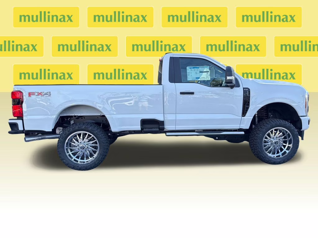 2025 Oxford White Ford Super Duty F-350 SRW STX 4X4 Truck