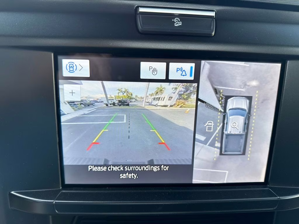 2025 Oxford White Ford Super Duty F-350 SRW STX 4X4 Truck