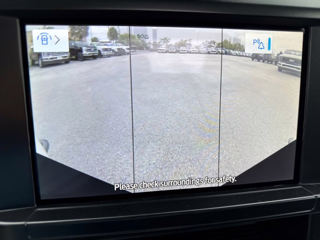 2025 Oxford White Ford Super Duty F-350 SRW STX 4X4 Truck