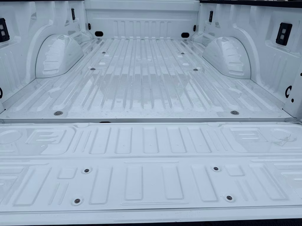 2025 Oxford White Ford Super Duty F-350 SRW STX 4X4 Truck