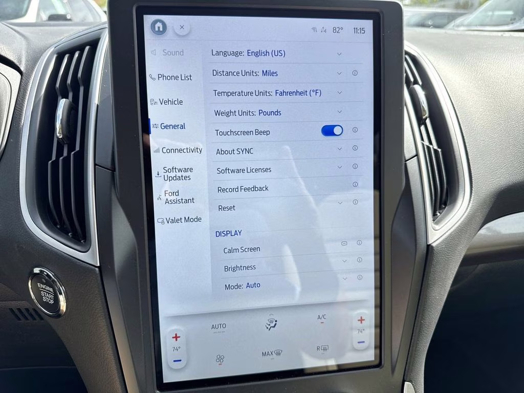 2024 Silver Metallic Ford Edge SE AWD SUV