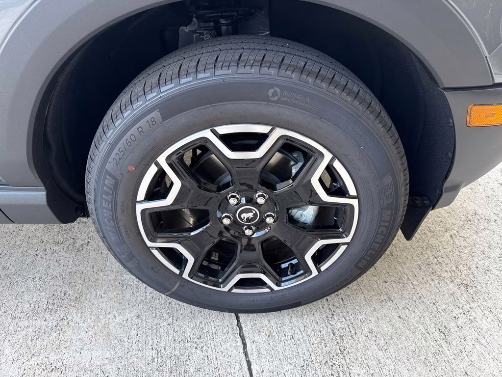 2025 Carbonized Gray Metallic Ford Bronco Sport Outer Banks 4X4 SUV