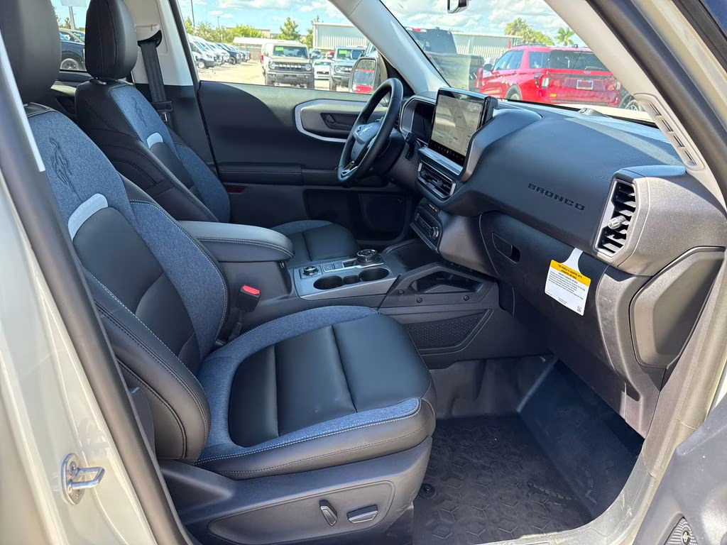 2025 Desert Sand Ford Bronco Sport Outer Banks 4X4 SUV