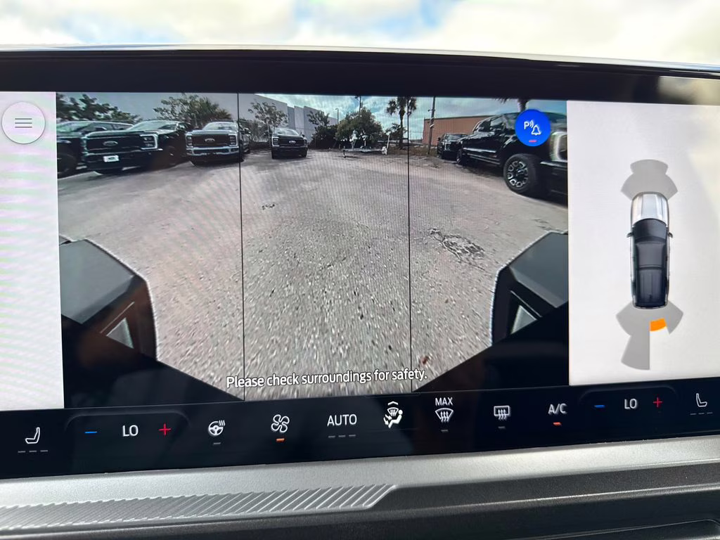 2025 Azure Gray Metallic Tri-Coat Ford Bronco Sport Outer Banks 4X4 SUV