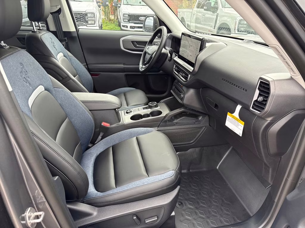 2025 Carbonized Gray Metallic Ford Bronco Sport Outer Banks 4X4 SUV