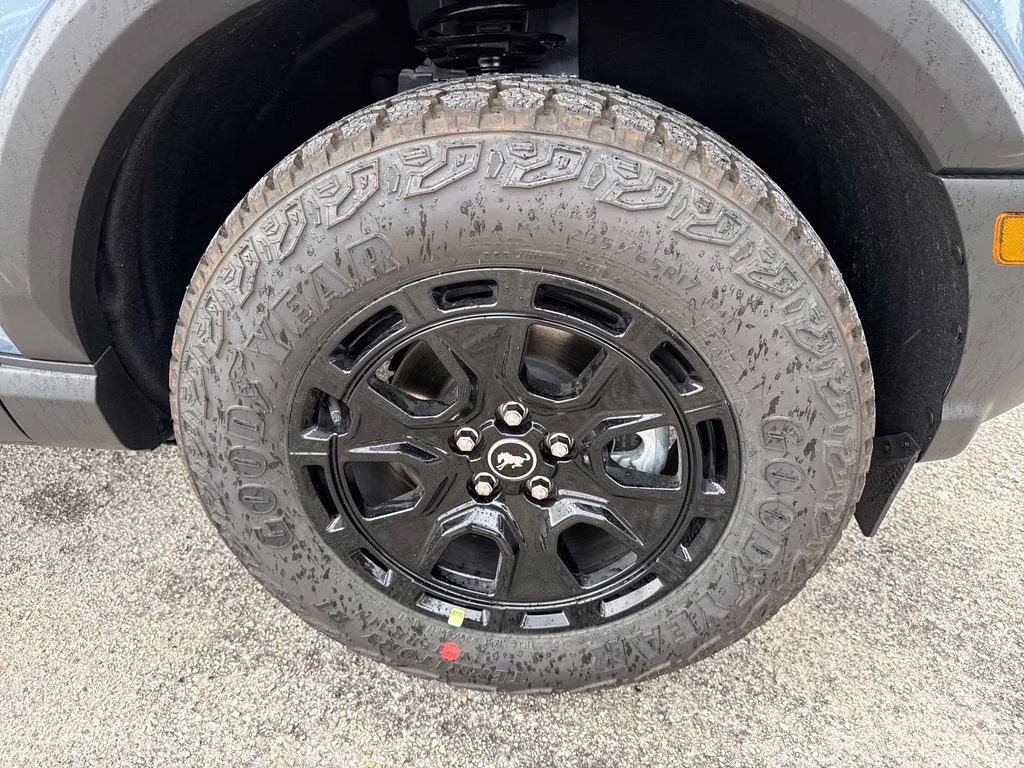 2025 Azure Gray Metallic Tri-Coat Ford Bronco Sport Outer Banks 4X4 SUV