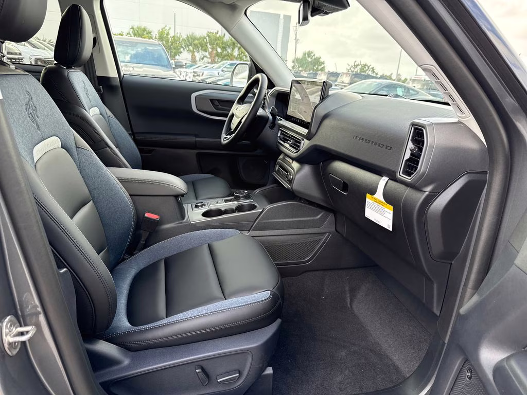 2025 Carbonized Gray Metallic Ford Bronco Sport Outer Banks 4X4 SUV