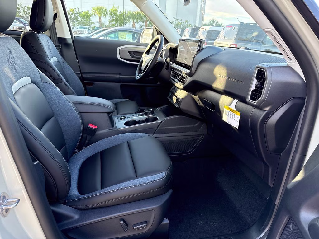 2025 Desert Sand Ford Bronco Sport Outer Banks 4X4 SUV