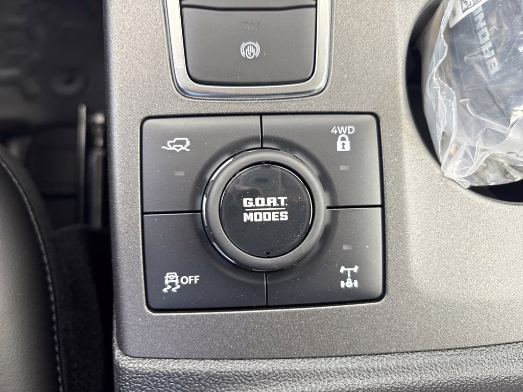 2025 Oxford White Ford Bronco Sport Outer Banks 4X4 SUV