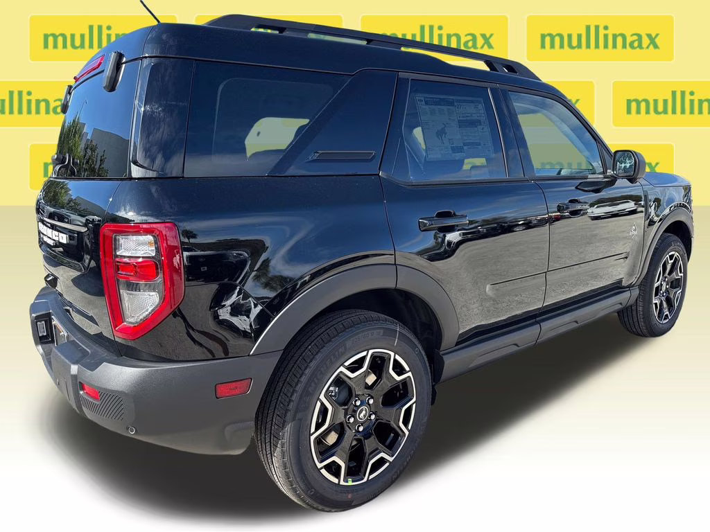 2025 Shadow Black Ford Bronco Sport Outer Banks 4X4 SUV