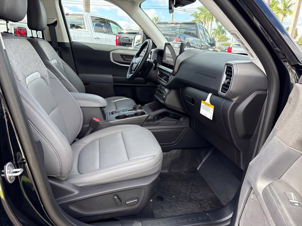 2025 Shadow Black Ford Bronco Sport Badlands 4X4 SUV