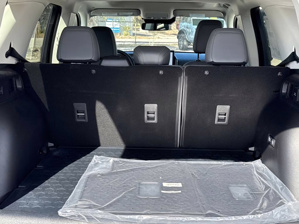 2026 Azure Gray Metallic Tri-Coat Ford Bronco Sport Badlands 4X4 SUV