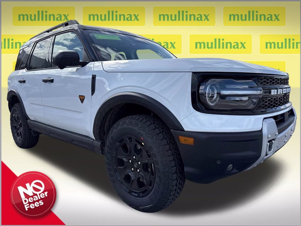 2026 Oxford White Ford Bronco Sport Badlands 4X4 SUV