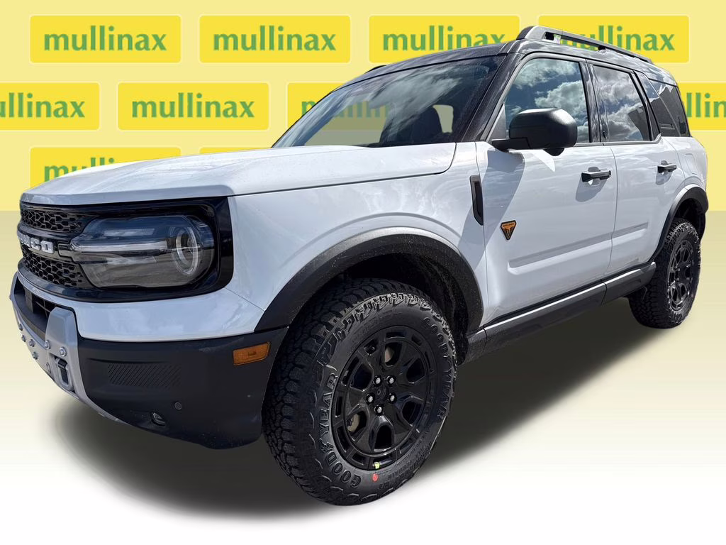2026 Oxford White Ford Bronco Sport Badlands 4X4 SUV