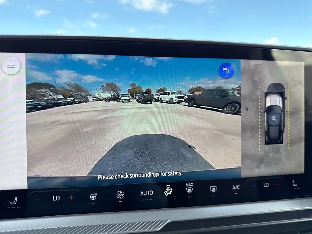 2026 Oxford White Ford Bronco Sport Badlands 4X4 SUV