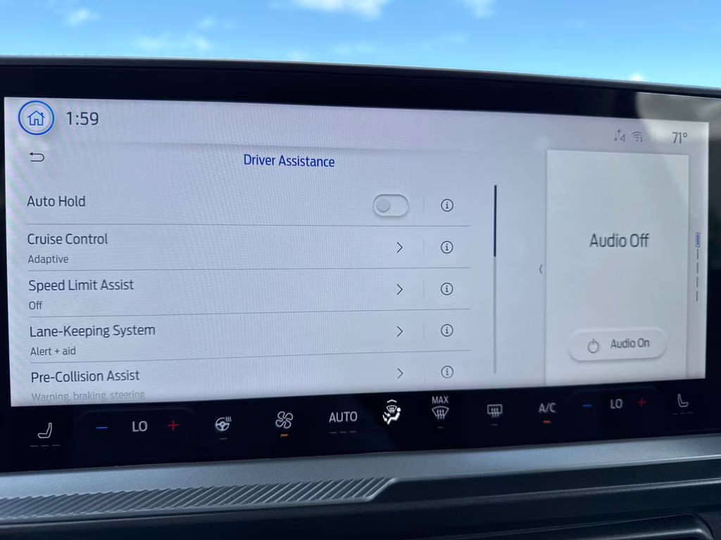 2026 Oxford White Ford Bronco Sport Badlands 4X4 SUV