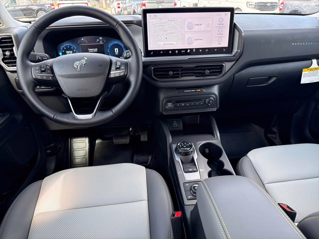 2026 Oxford White Ford Bronco Sport Badlands 4X4 SUV