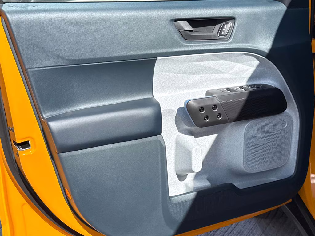 2026 Orange Fury Metallic Tri-Coat Ford Maverick XLT FWD Truck