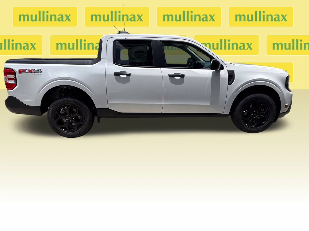 2025 Oxford White Ford Maverick XLT AWD Truck