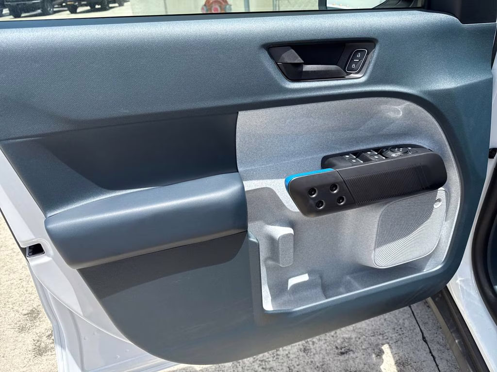 2025 Oxford White Ford Maverick XLT AWD Truck