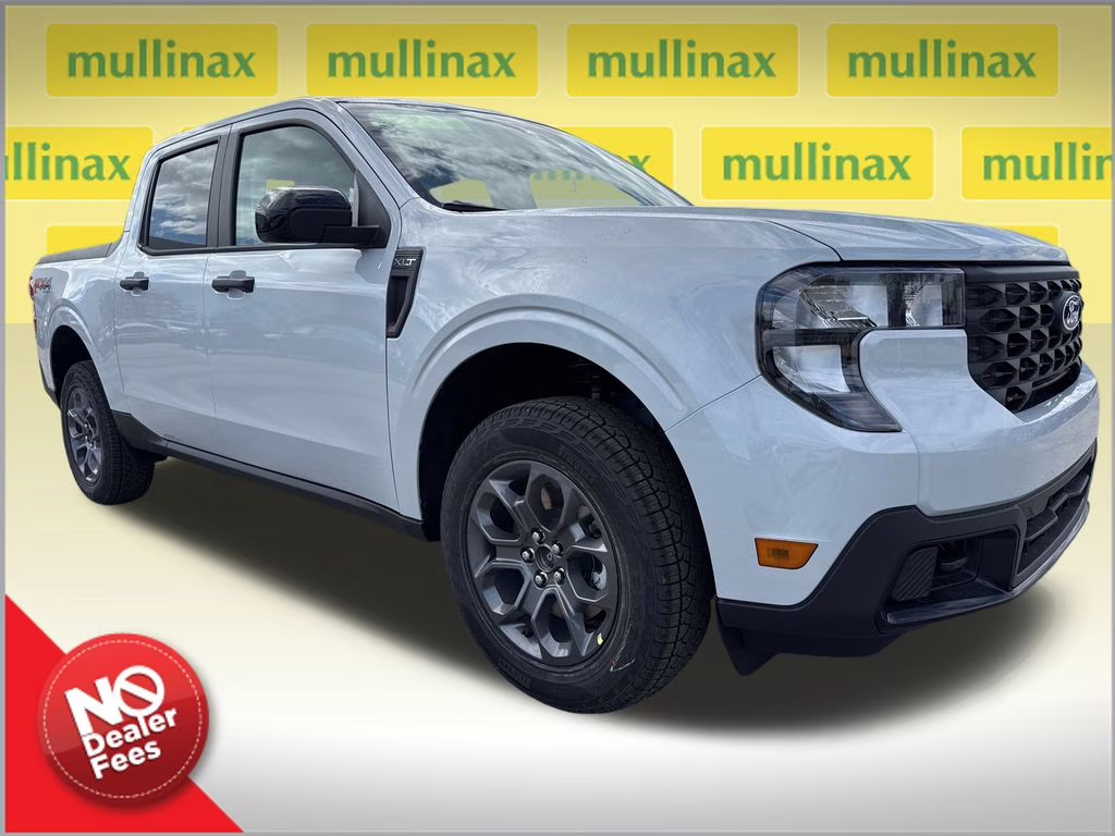 2026 Space White Metallic Ford Maverick XLT AWD Truck