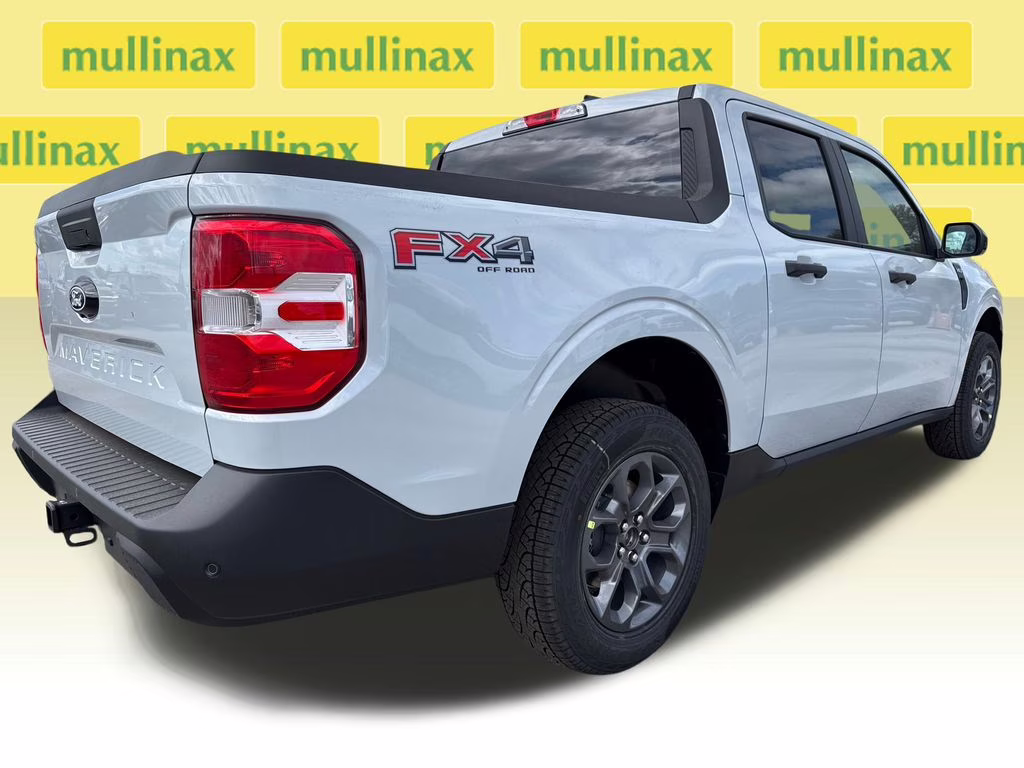 2026 Space White Metallic Ford Maverick XLT AWD Truck