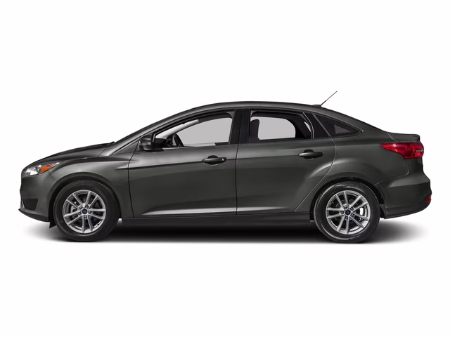 2017 Magnetic Ford Focus SE FWD Sedan