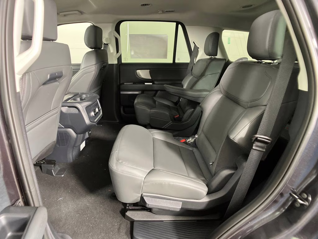 2026 Dark Matter Gray Metallic Ford Expedition Active RWD SUV