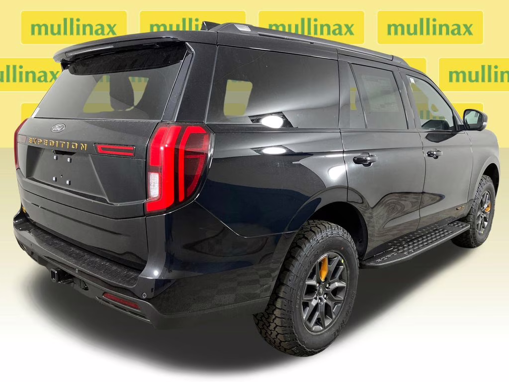 2026 Black Metallic Ford Expedition Tremor 4X4 SUV
