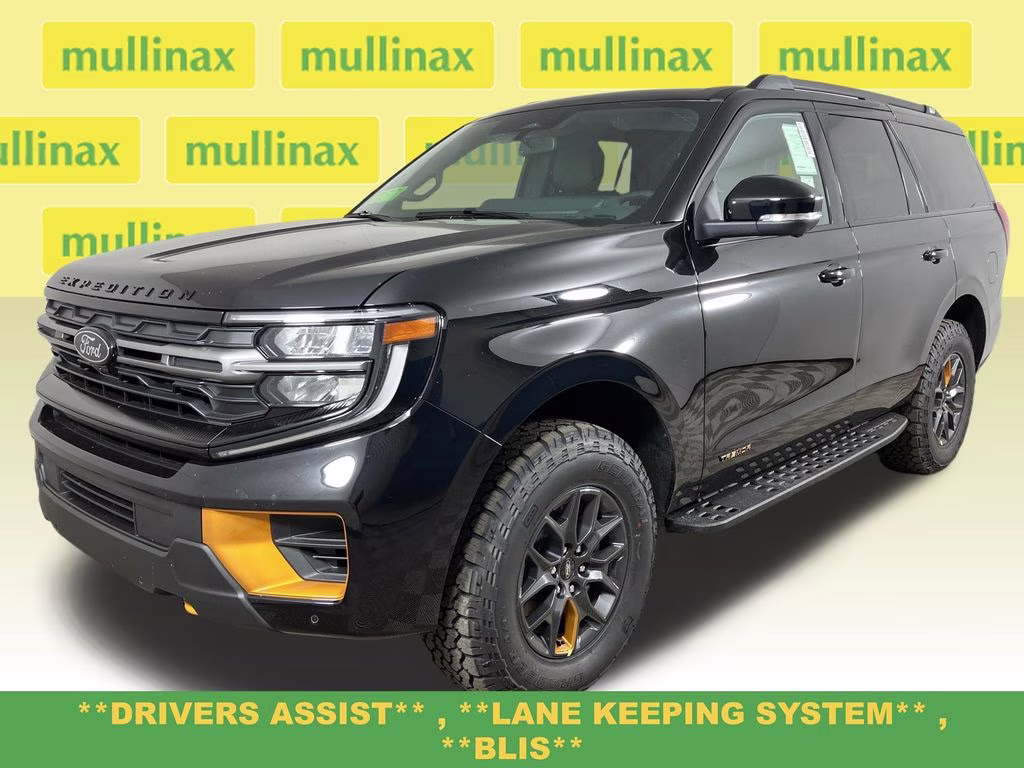 2026 Agate Black Metallic Ford Expedition Tremor 4X4 SUV