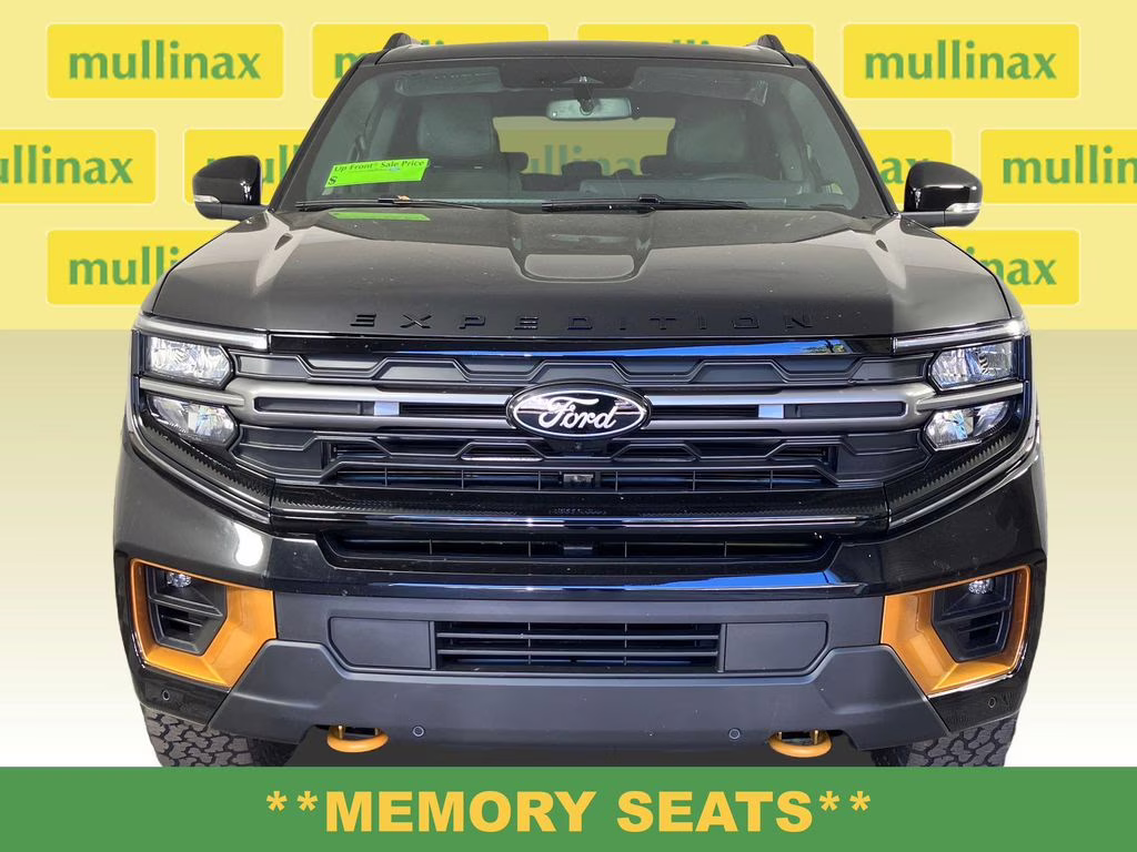 2026 Agate Black Metallic Ford Expedition Tremor 4X4 SUV