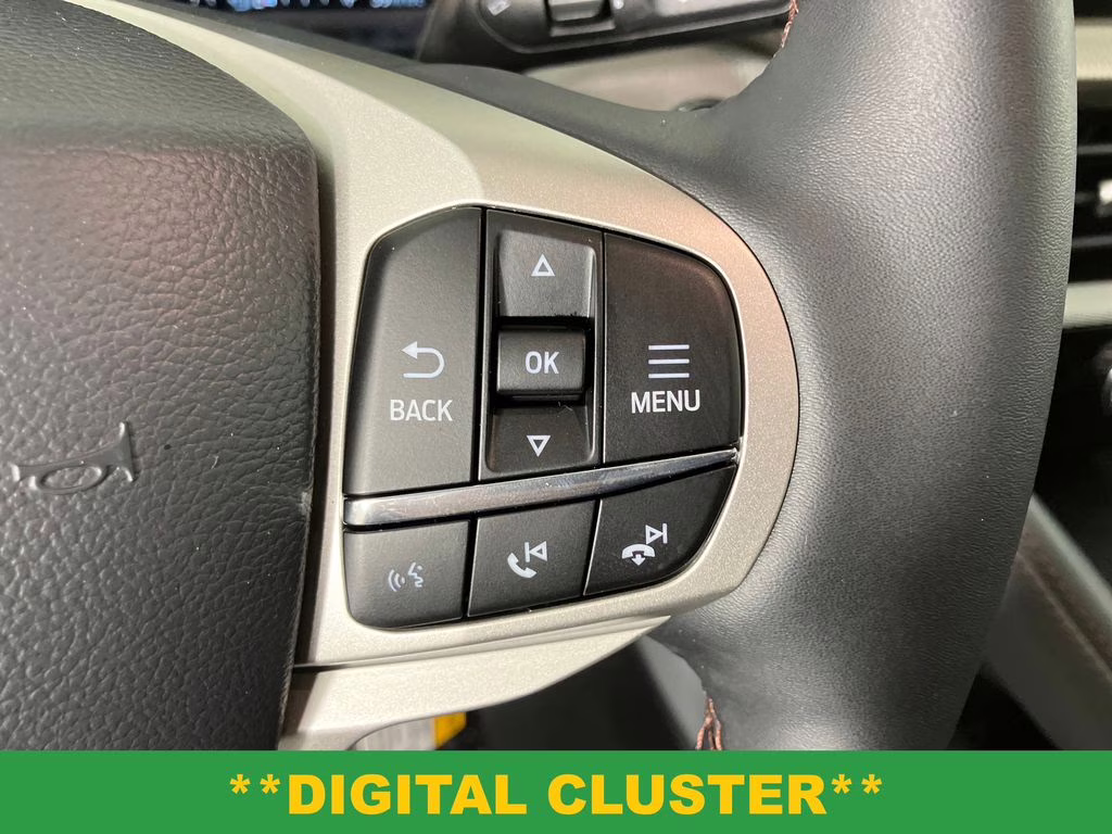 2026 Star White Metallic Tri-Coat Ford Explorer Active RWD SUV