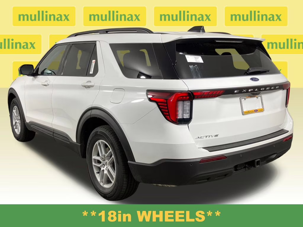 2026 Star White Metallic Tri-Coat Ford Explorer Active RWD SUV