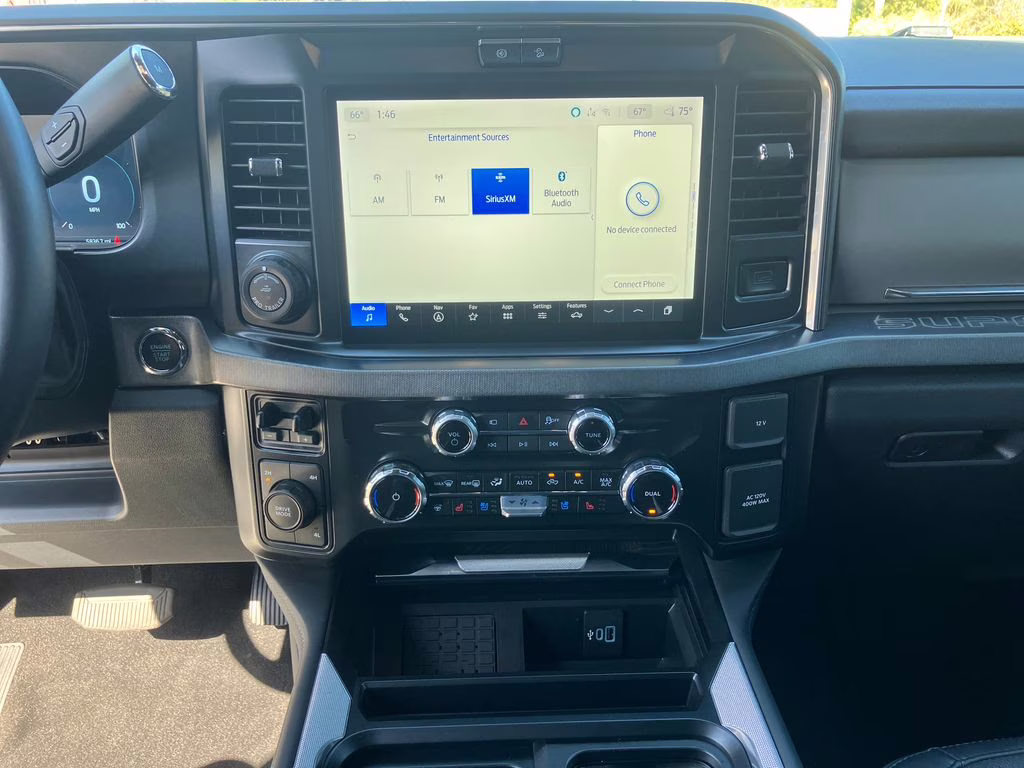 2025 Star White Metallic Tri-Coat Ford Super Duty F-450 DRW Platinum 4X4 Truck