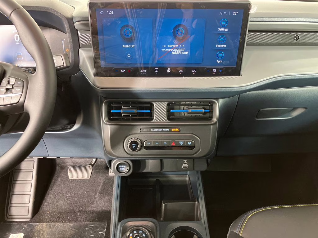 2026 Carbonized Gray Metallic Ford Maverick Lobo Standard AWD Truck