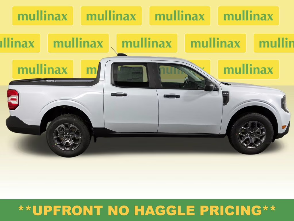 2026 Space White Metallic Ford Maverick XLT FWD Truck