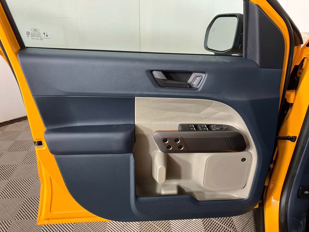 2026 Orange Fury Metallic Tri-Coat Ford Maverick Lariat AWD Truck