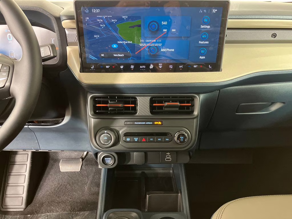 2026 Orange Fury Metallic Tri-Coat Ford Maverick Lariat AWD Truck