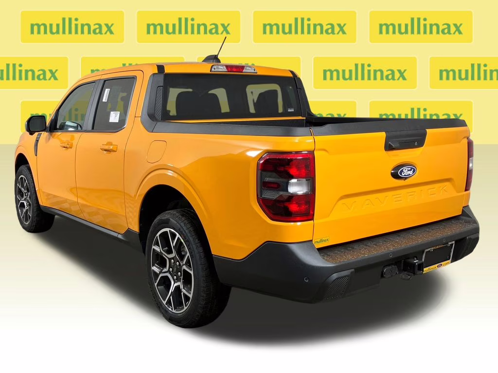 2026 Orange Fury Metallic Tri-Coat Ford Maverick Lariat AWD Truck