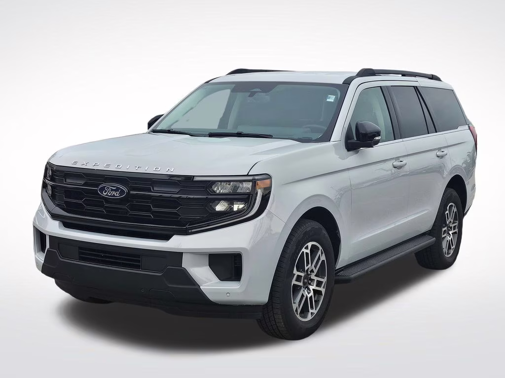 2026 Space Silver Metallic Ford Expedition Active RWD SUV