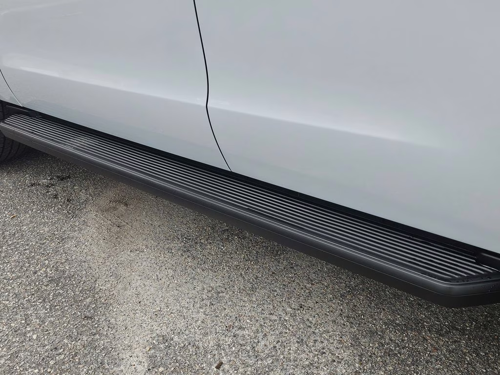 2026 Space Silver Metallic Ford Expedition Active RWD SUV