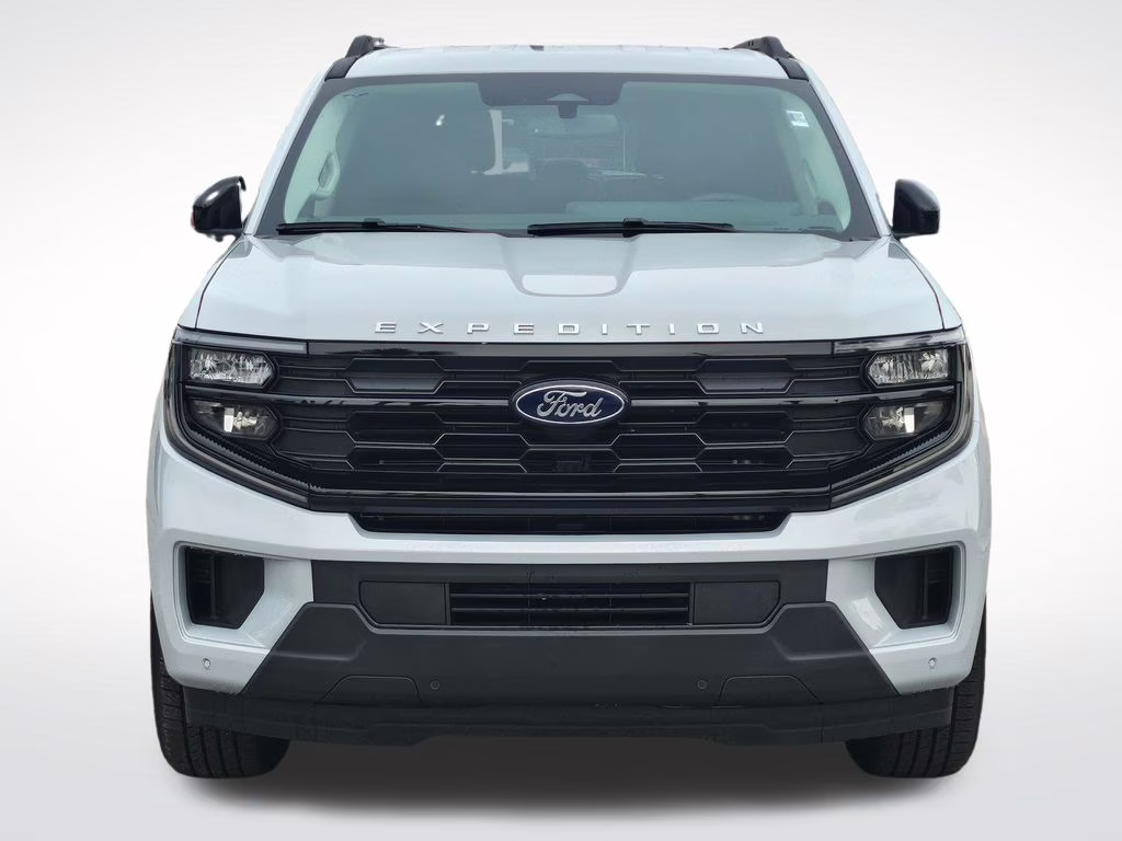 2026 Space Silver Metallic Ford Expedition Active RWD SUV