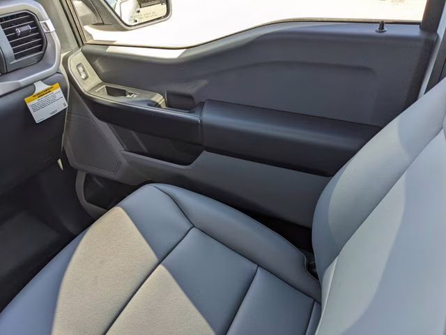 2026 Oxford White Ford F-150 XL 4X4 Truck