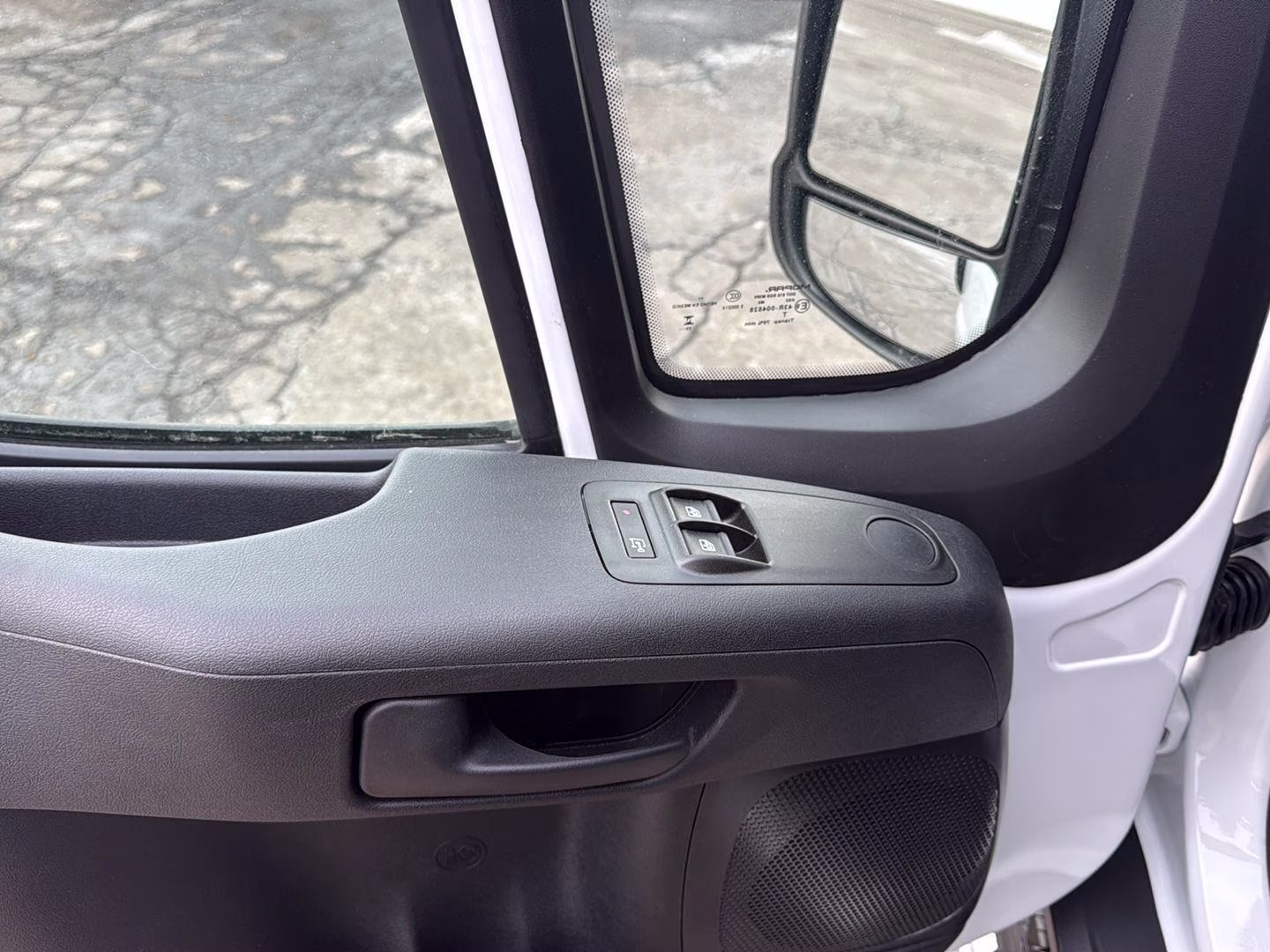2026 Bright White Clearcoat Ram Promaster 2500 Tradesman FWD Van