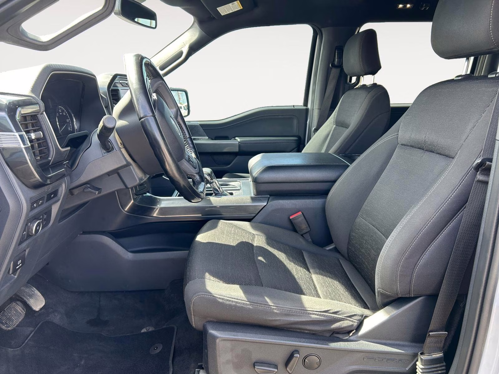 2022 Space White Ford F-150 XLT 4X4 Truck