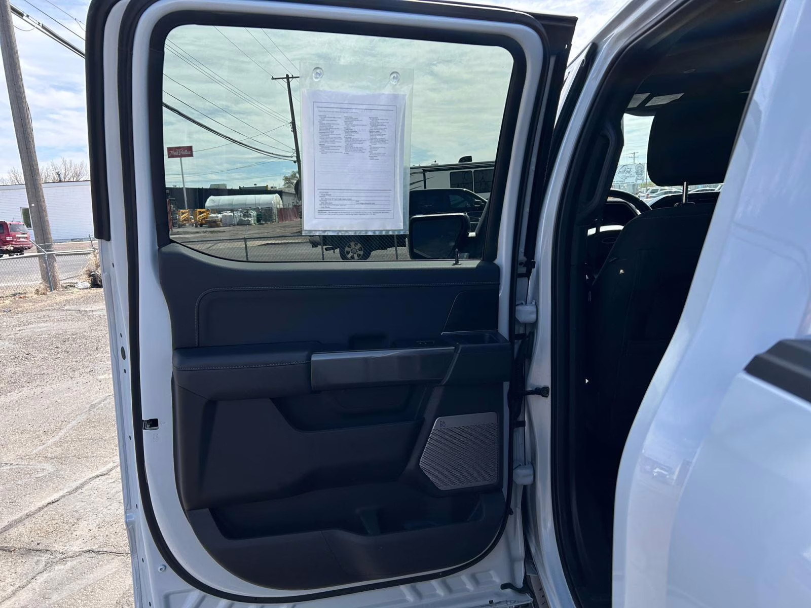 2022 Space White Ford F-150 XLT 4X4 Truck