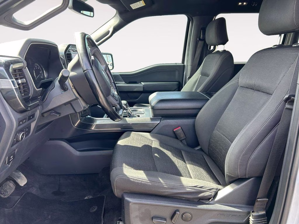 2022 White Ford F-150 XLT 4X4 Truck