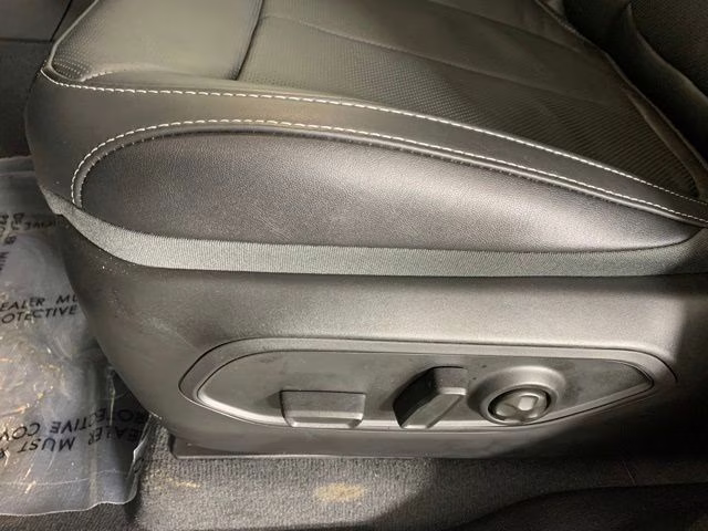 2026 Bright White Clearcoat Jeep Grand Cherokee L Limited Reserve 4X4 SUV